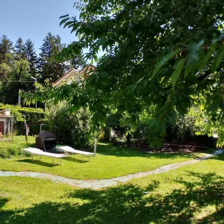 Au Soleil Hotel