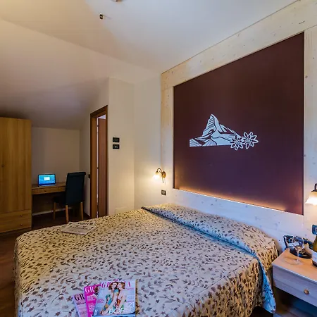 Au Soleil Hotel 3*