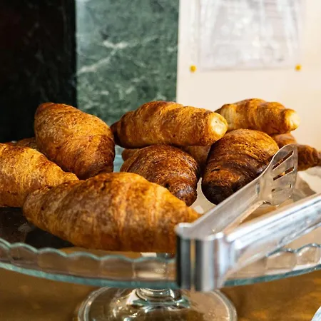Hotel Au Soleil 3*