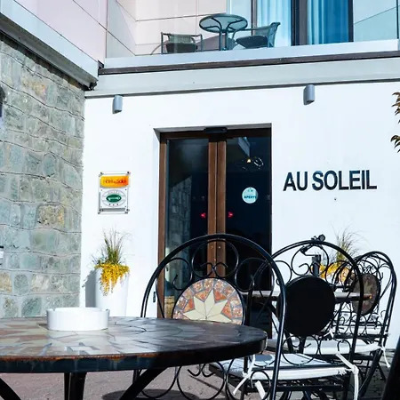 Au Soleil 호텔 3*