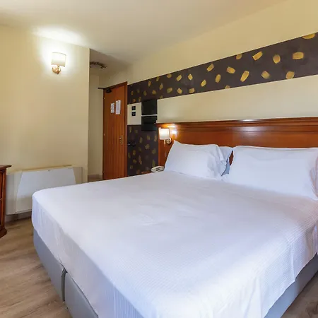 Hotel Au Soleil 3*